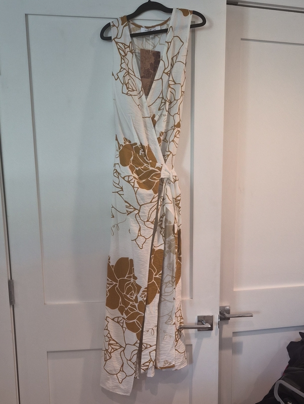Simply Sisters Limited Release White and Mustard Floral Wrap Maxi Dress NWT